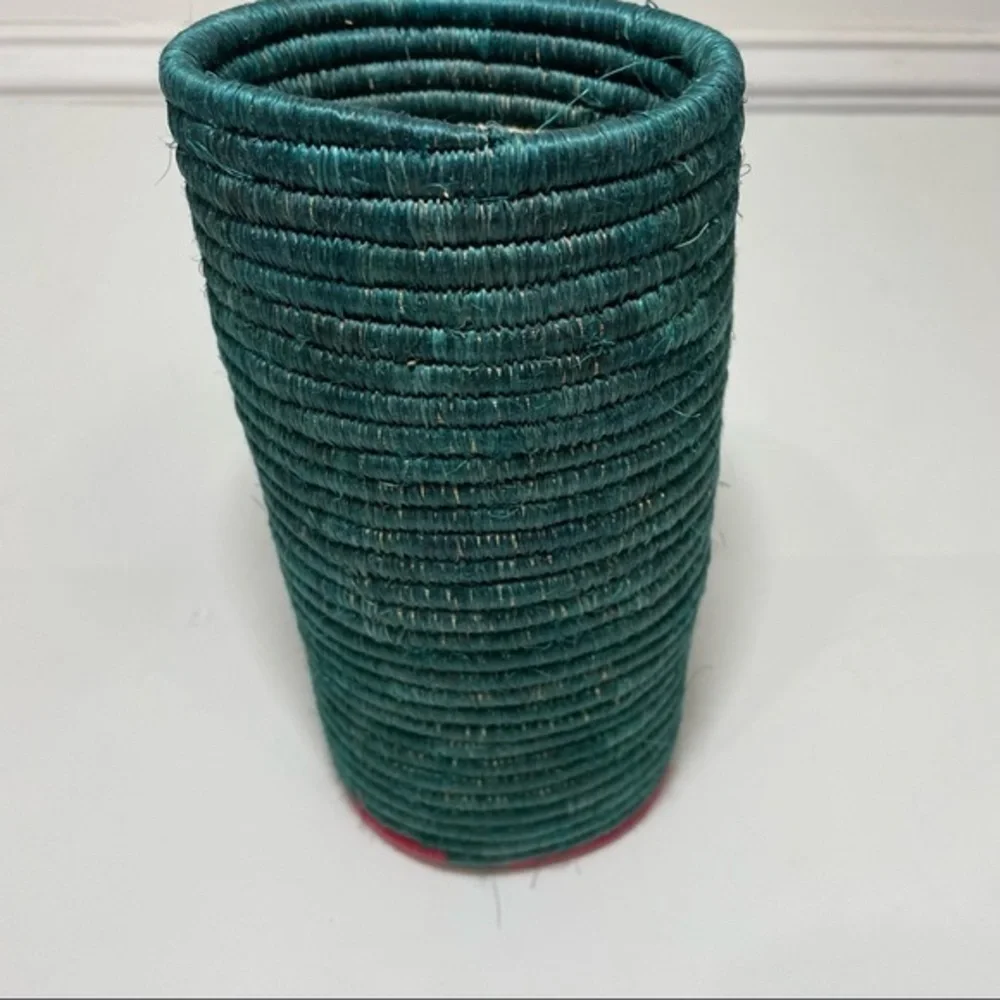 African Woven vase container green made in Rwanda